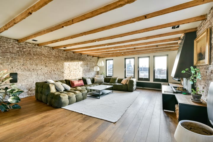 Photo 4 of Kloveniersburgwal 42-H