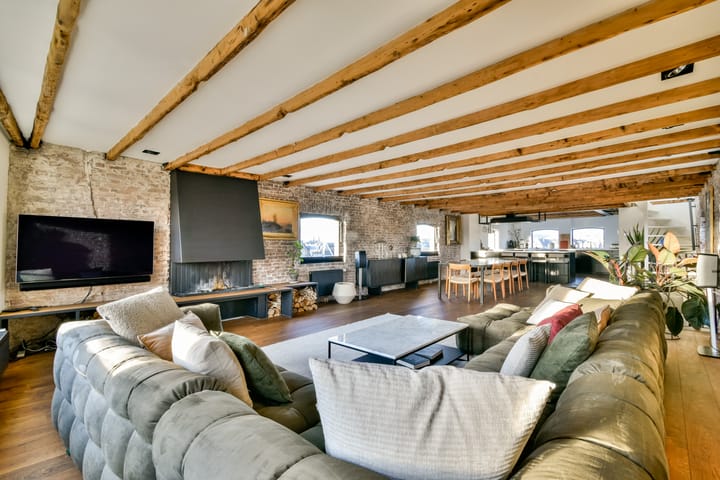 Photo 5 of Kloveniersburgwal 42-H