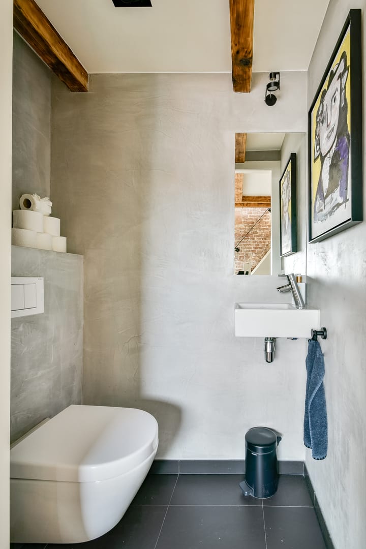 Photo 38 of Kloveniersburgwal 42-H