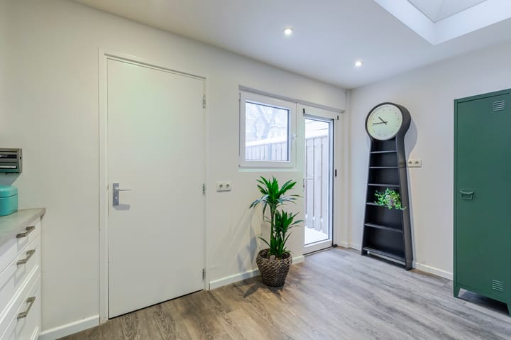 Foto 10 van Den Brielstraat 12