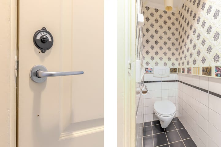 Foto 16 van Den Brielstraat 12