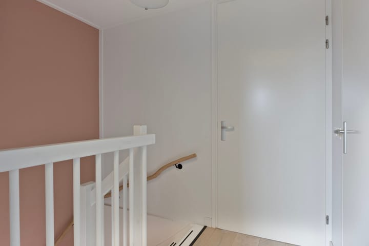 Photo 19 of Botter 25