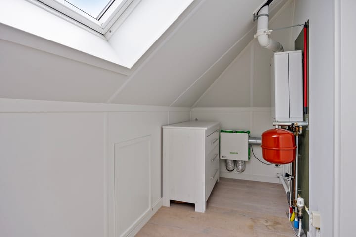 Photo 32 of Botter 25