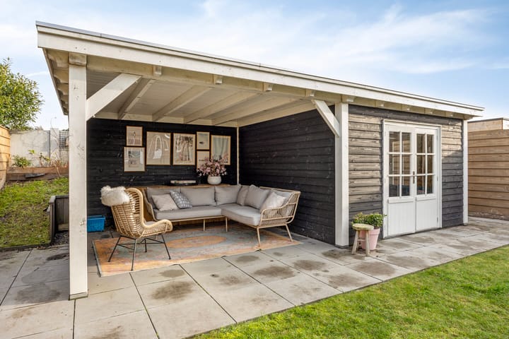 Photo 35 of Botter 25