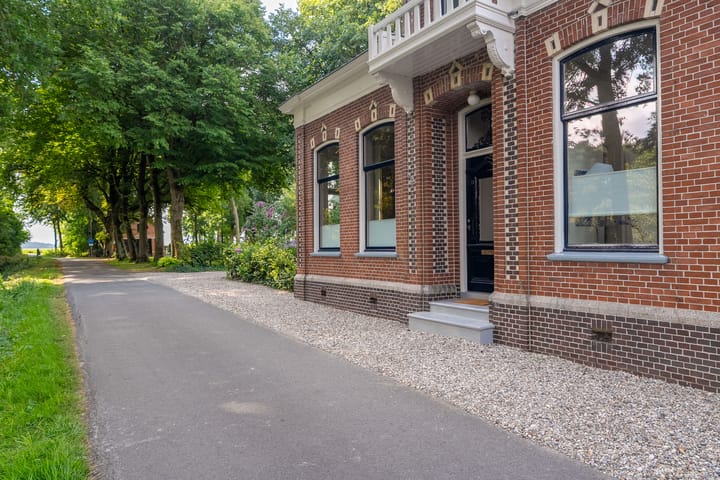 Foto 14 van Breede 13