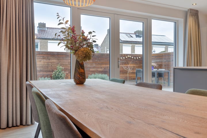 Foto 14 van Prins Bernhardstraat 25