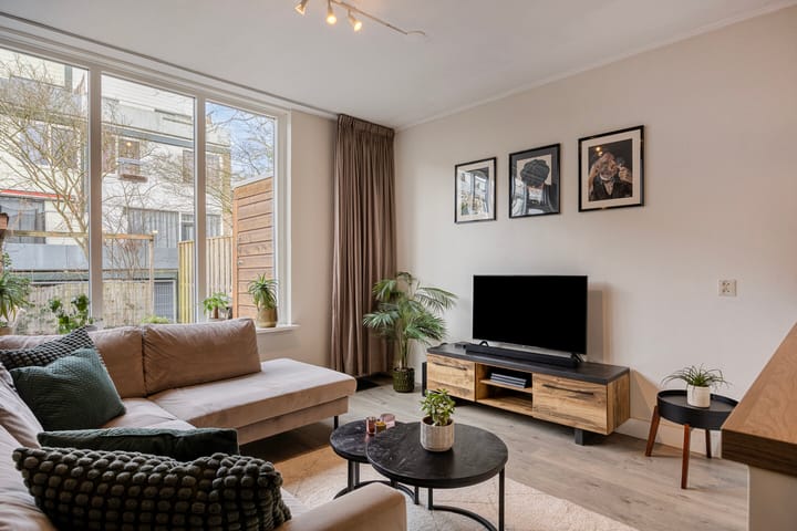 Foto 3 van Batenburg 804