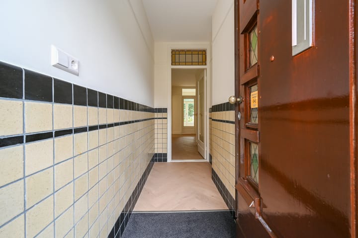 Photo 2 of Van Neckstraat 102