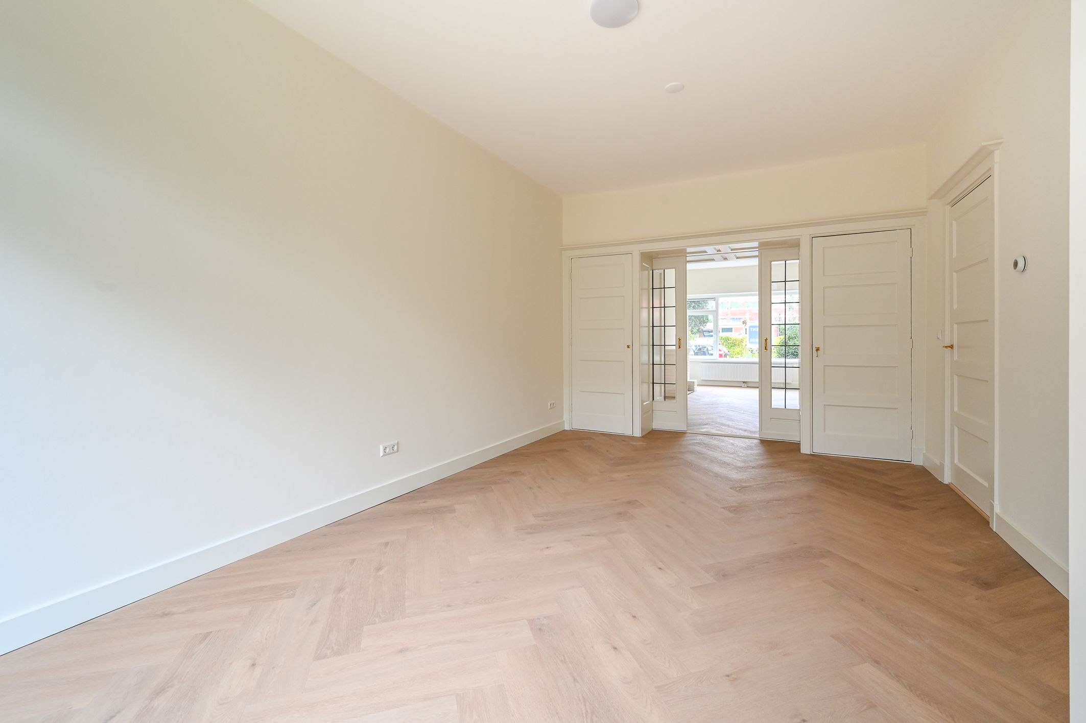 Foto 12 van Van Neckstraat 102