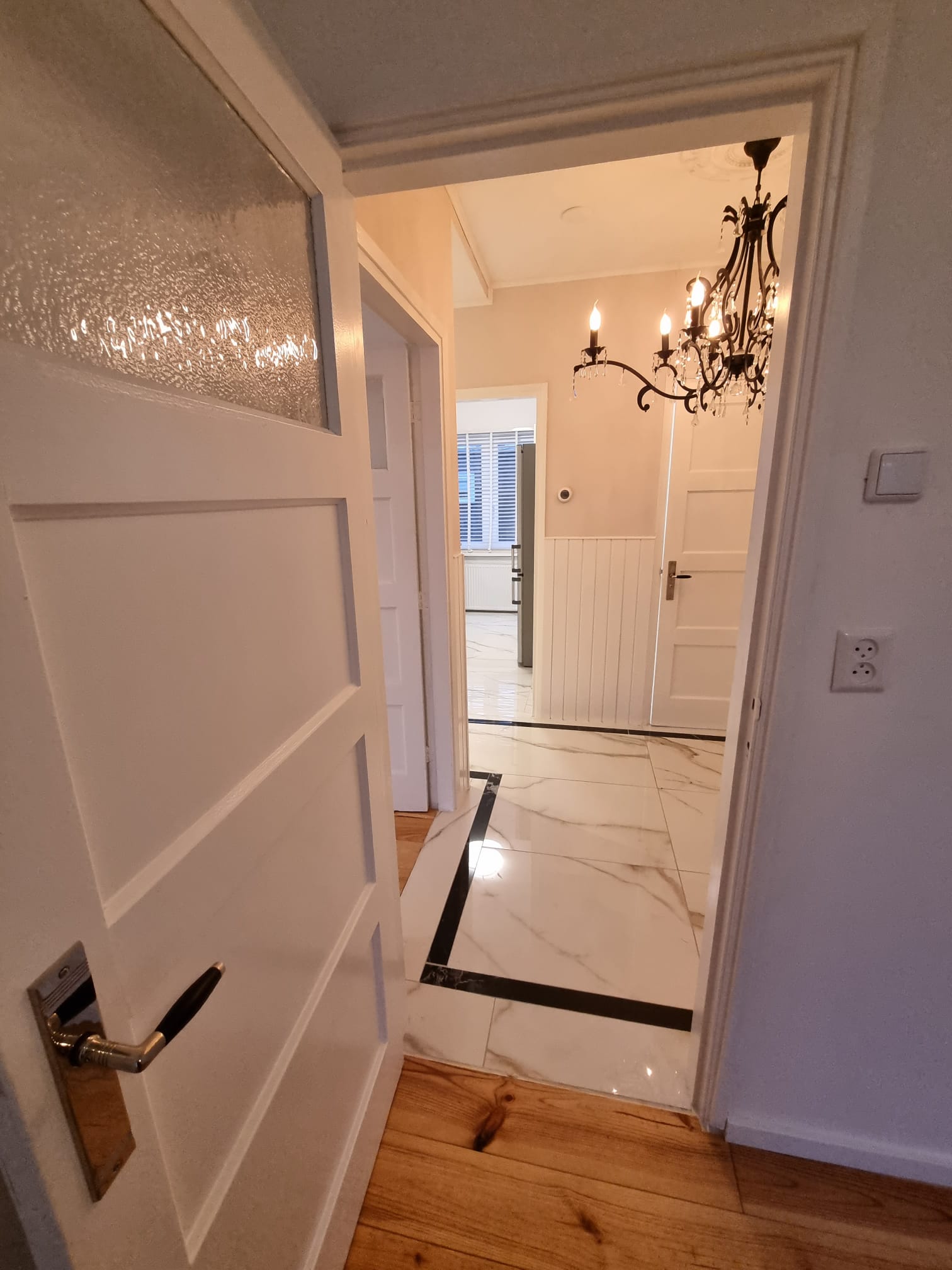 Photo 21 of Teding van Berkhoutstraat 23-II