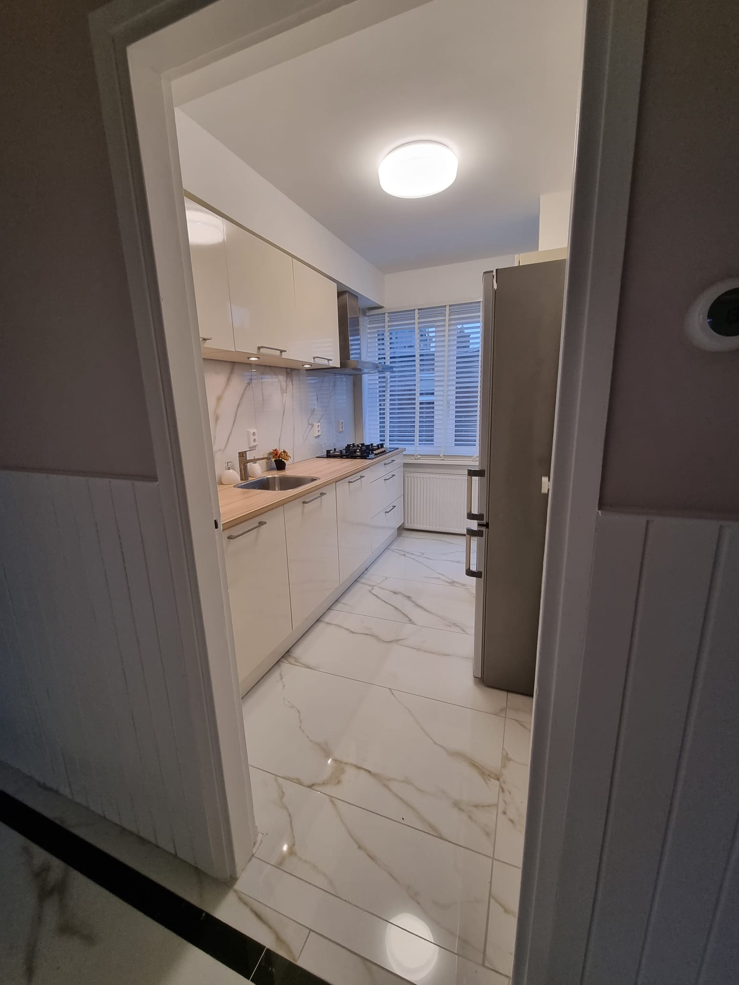 Photo 30 of Teding van Berkhoutstraat 23-II