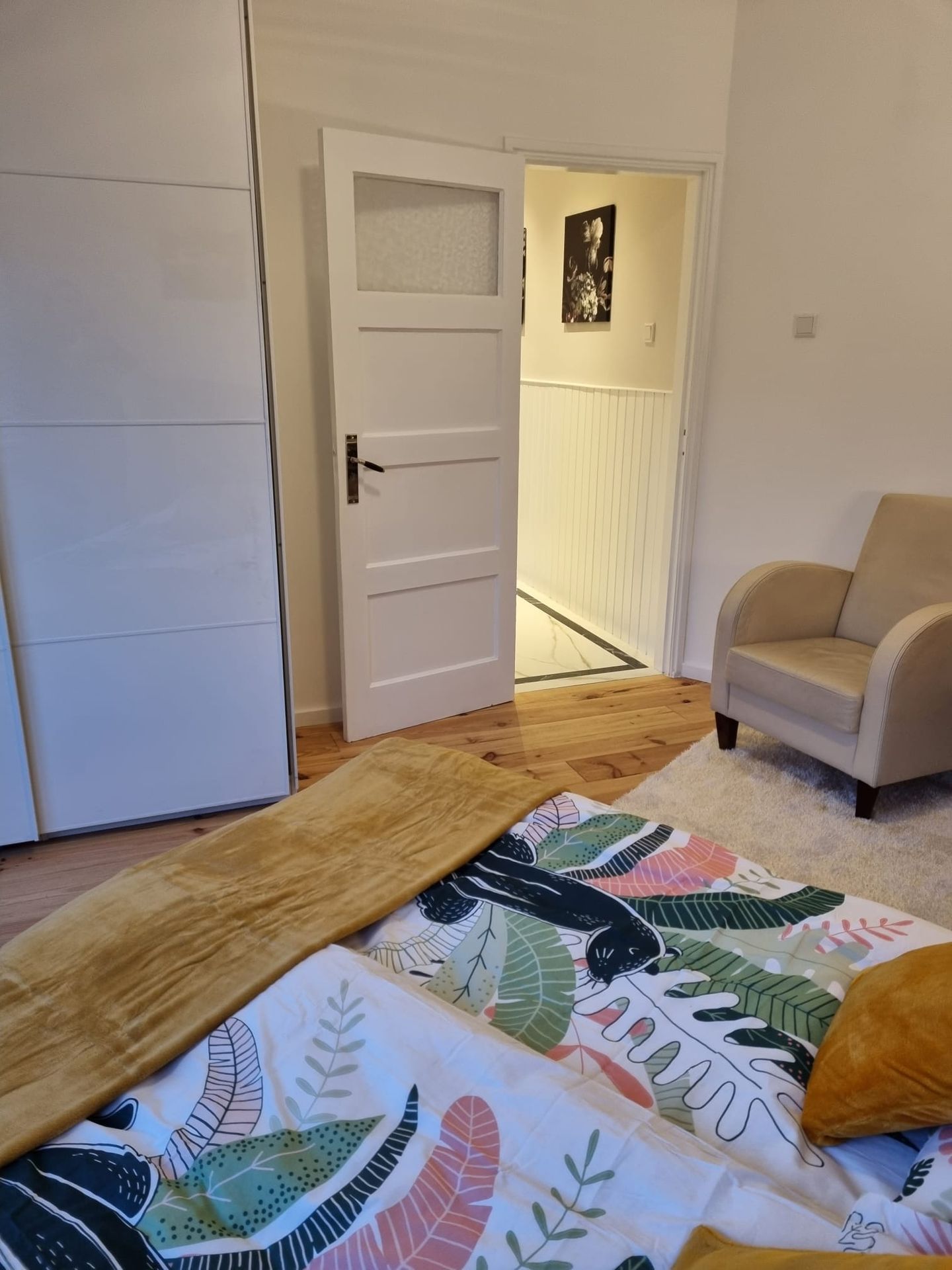 Photo 49 of Teding van Berkhoutstraat 23-II