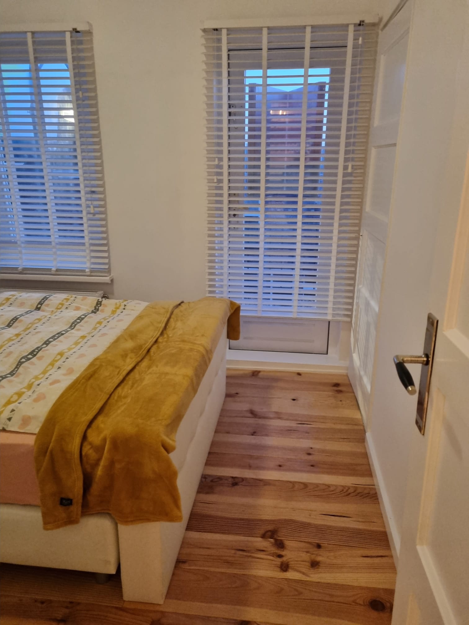 Photo 51 of Teding van Berkhoutstraat 23-II