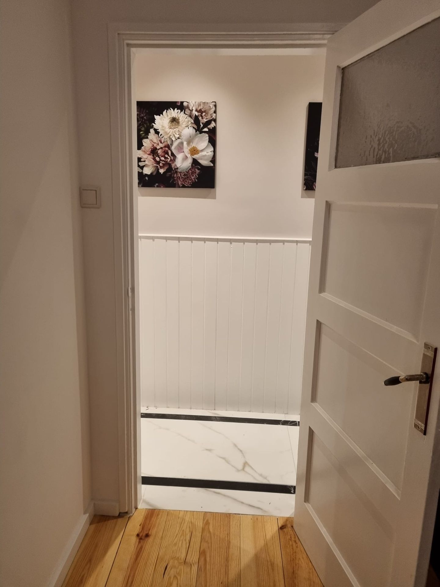 Photo 59 of Teding van Berkhoutstraat 23-II