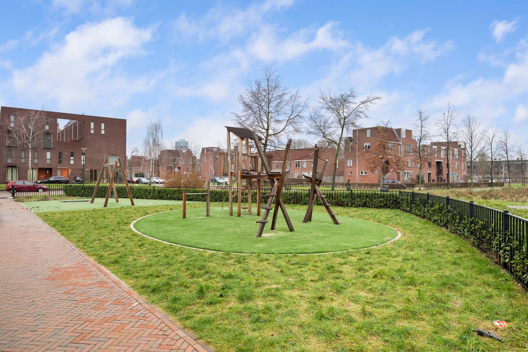 Photo 32 of Robert Baeldestraat 131