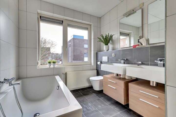 Photo 33 of Gruit 34