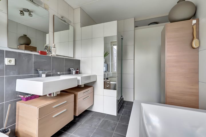 Photo 34 of Gruit 34