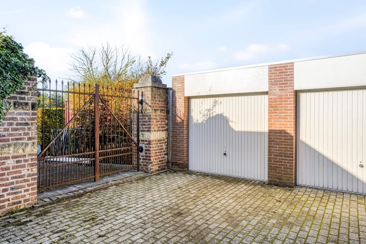 Foto 28 van Schoutstraat 5