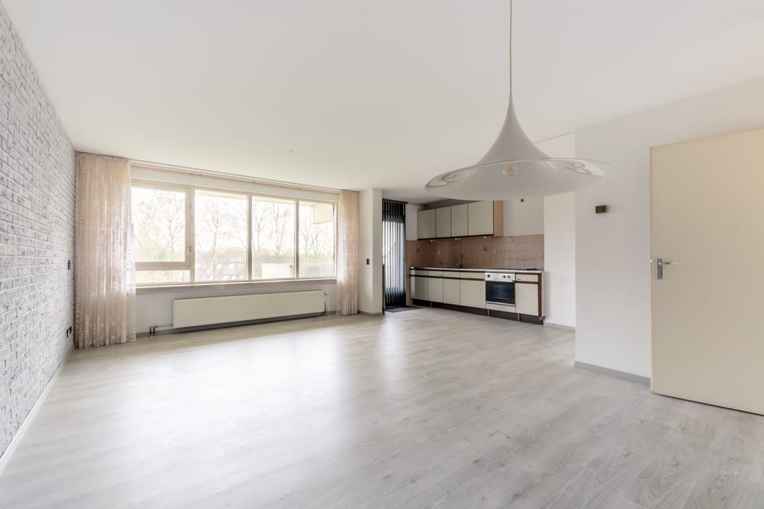 Photo 2 of Bugel 114