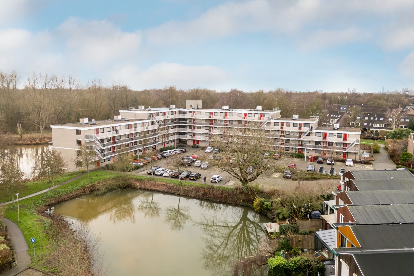 Photo 4 of Bugel 114