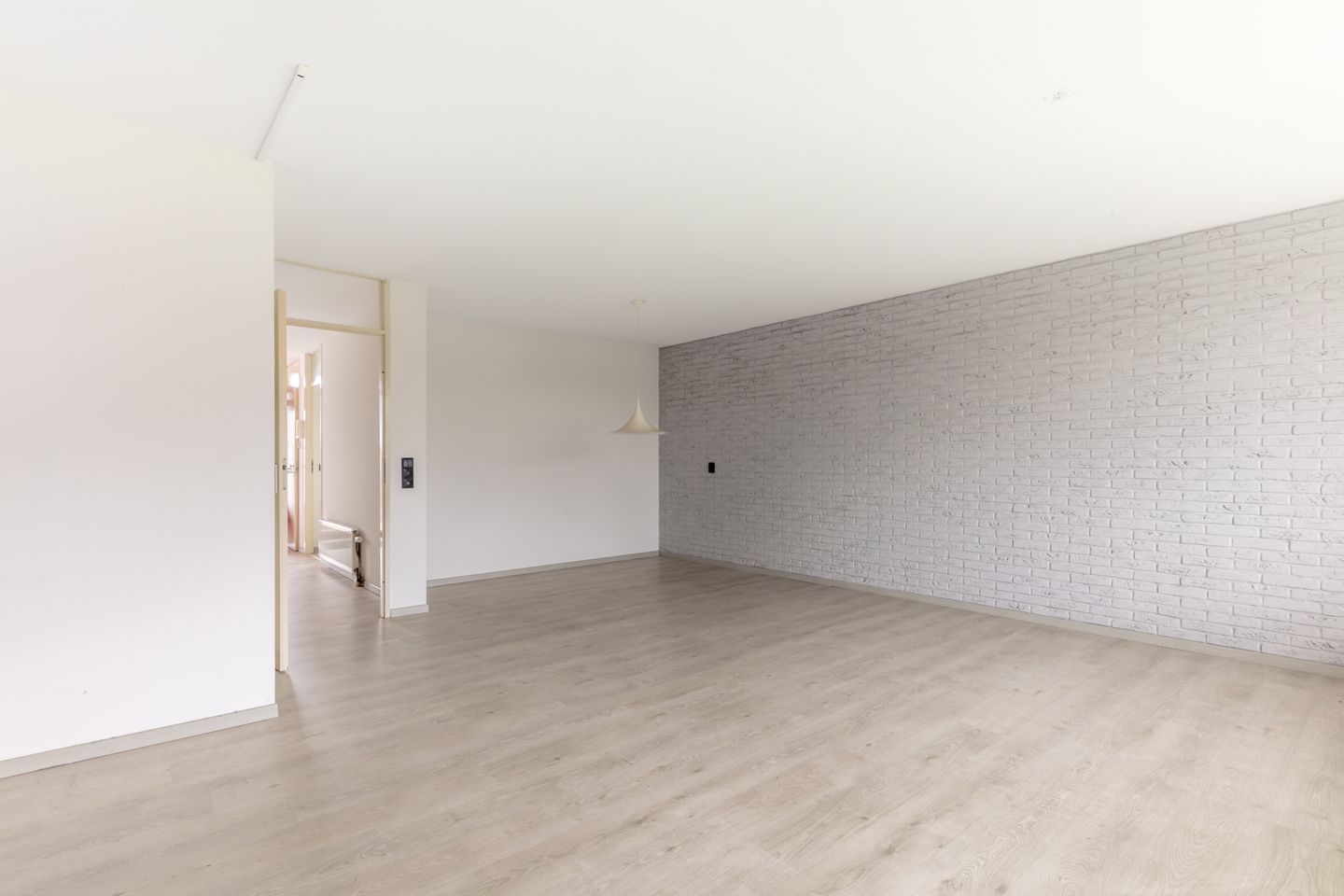 Photo 10 of Bugel 114