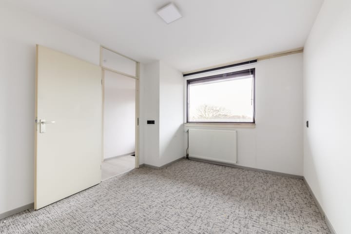 Foto 15 van Bugel 114