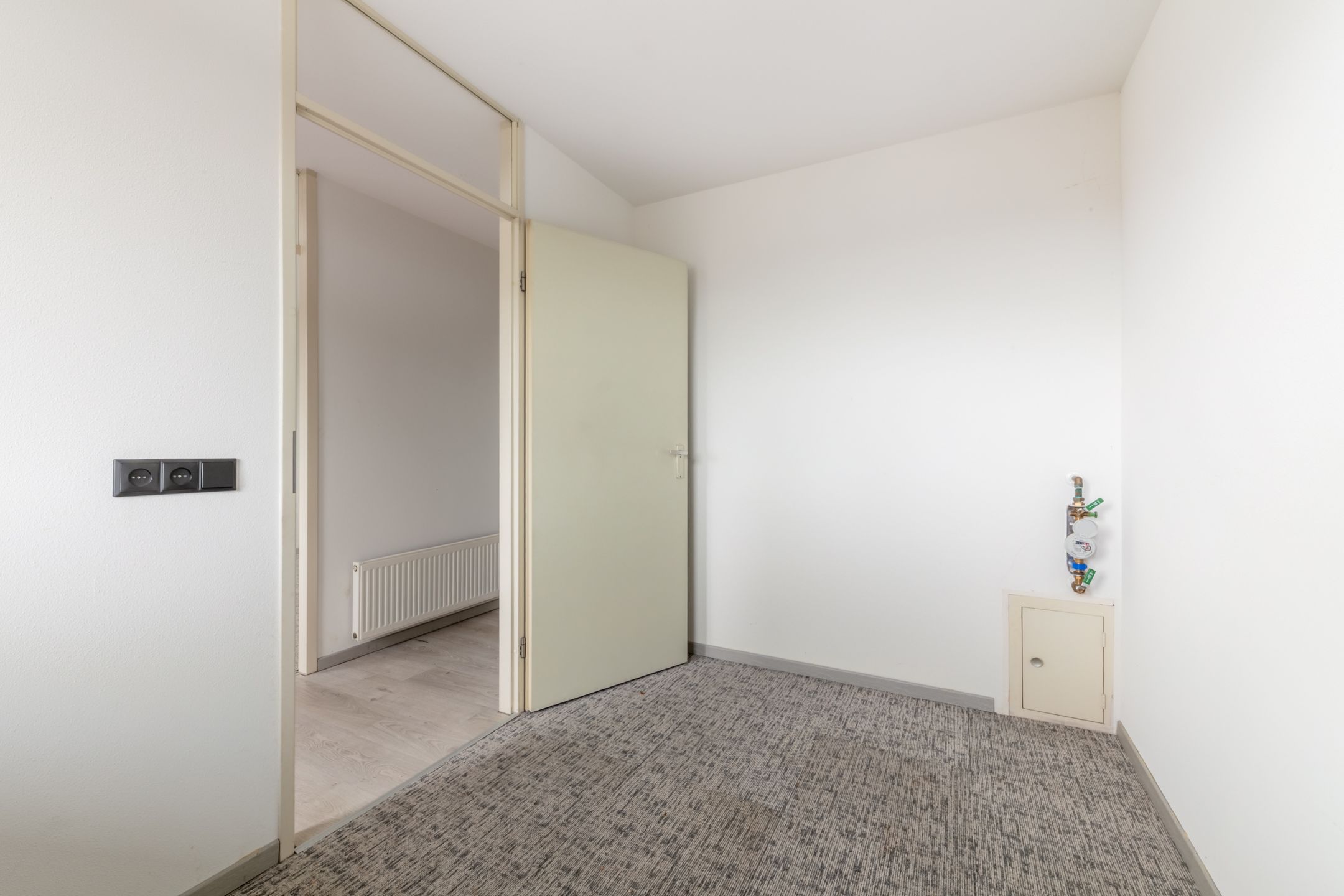 Photo 18 of Bugel 114