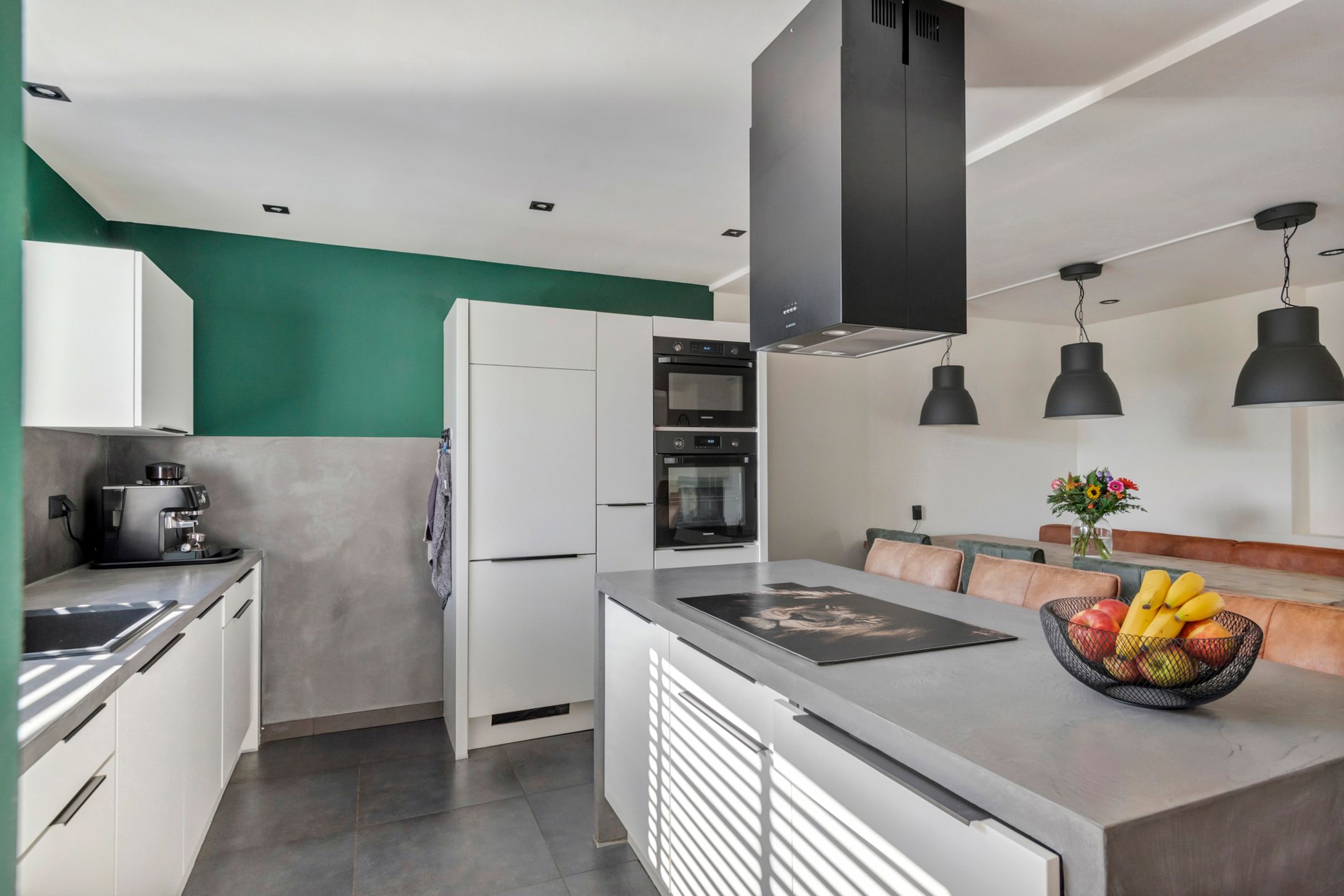 Photo 12 of De Buurt 10