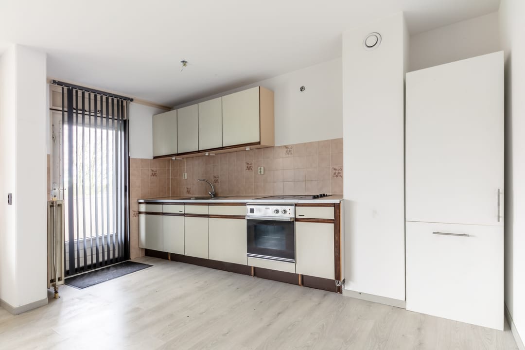 Photo 11 of Bugel 114