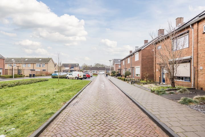 Foto 7 van van Galenstraat 8