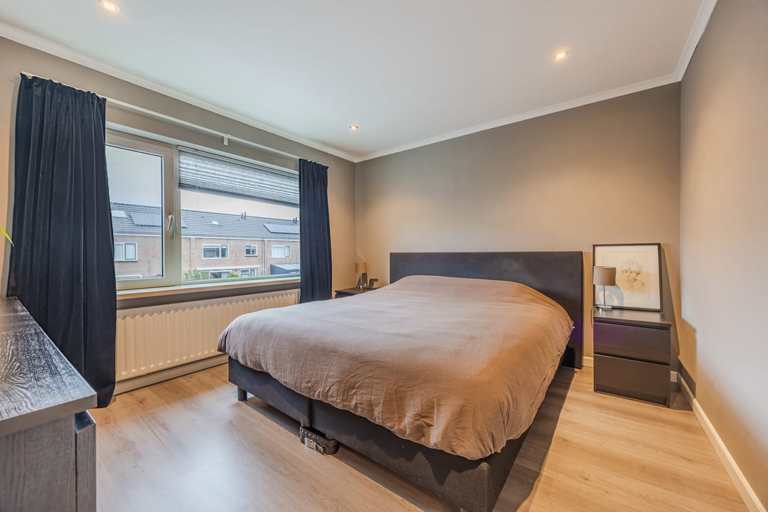 Foto 26 van van Galenstraat 8