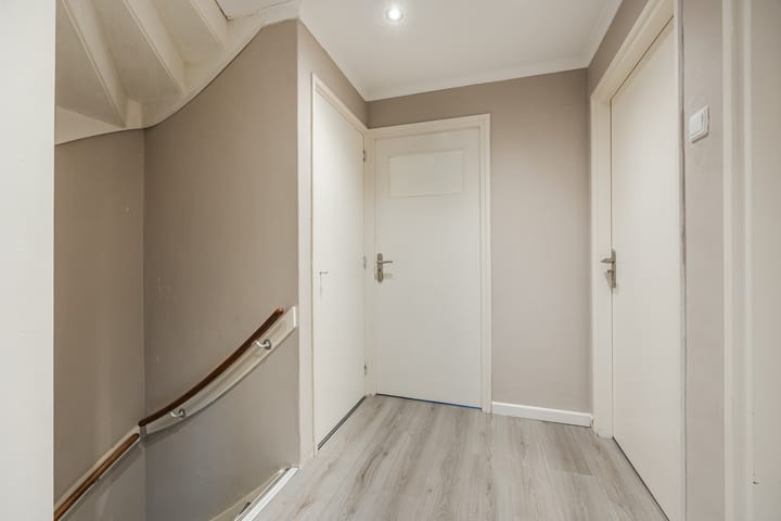 Foto 36 van van Galenstraat 8