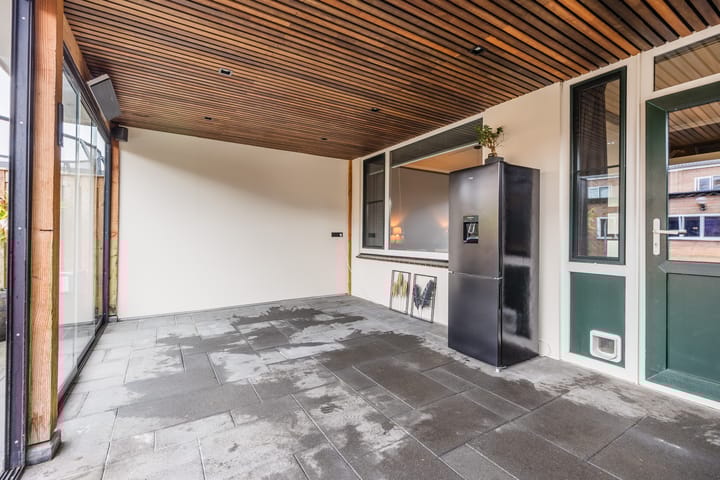 Foto 42 van van Galenstraat 8