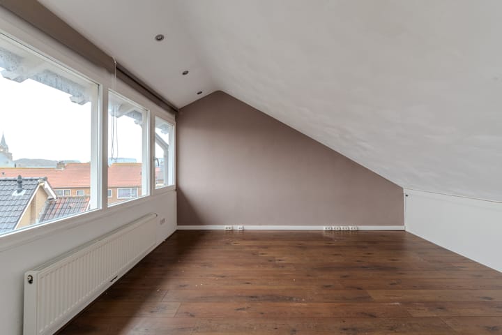 Foto 13 van Boulevard Ir de Vassy 26