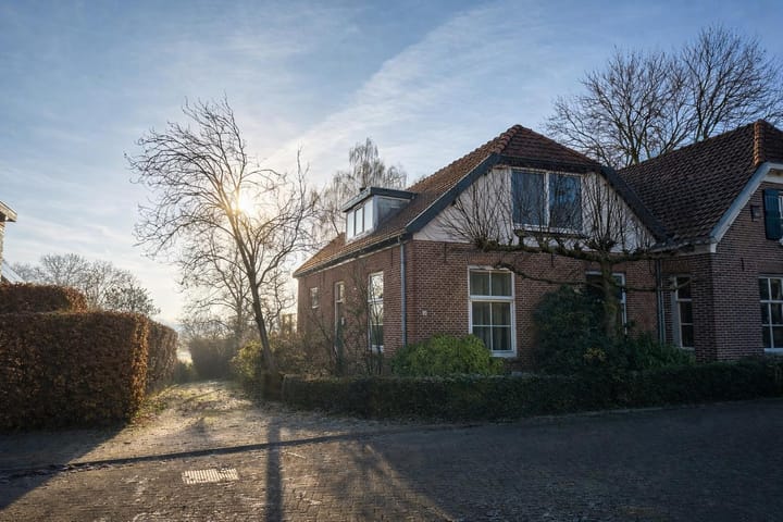 Foto 1 van de Friedhof 14