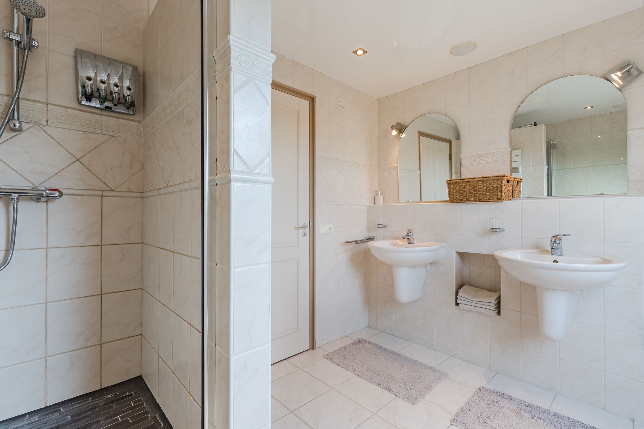 Photo 42 of Oudlandsestraat 192