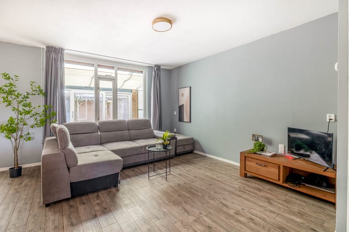 Foto 10 van Jekerstraat 67