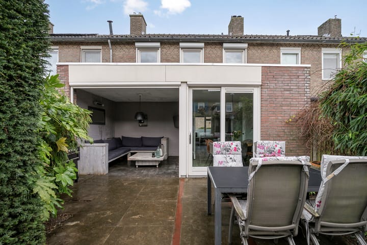 Photo 3 of Sagitta 38