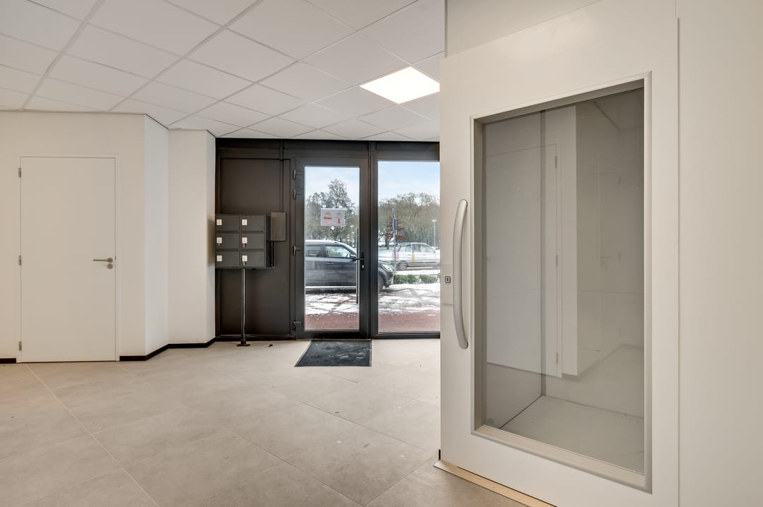 Foto 8 van Einighauserweg 15-E