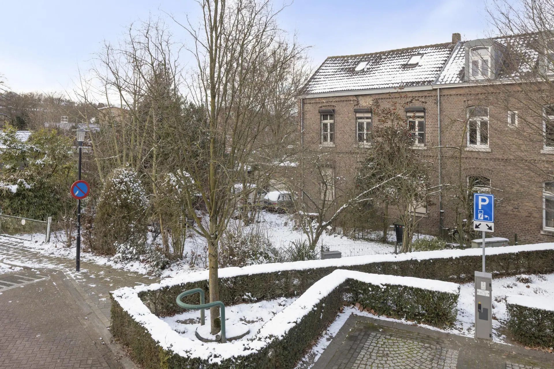 Foto 6 van Dr. Poelsplein 18