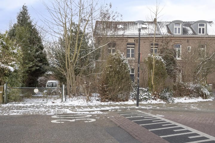 Foto 7 van Dr. Poelsplein 18