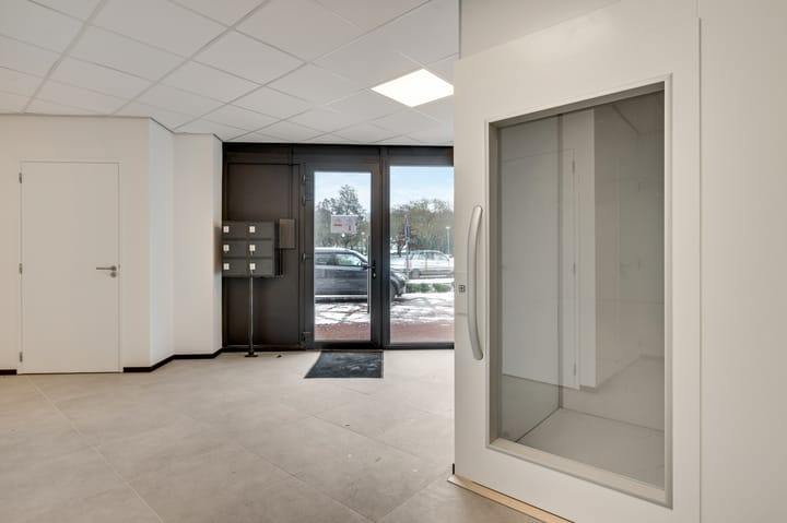 Foto 7 van Einighauserweg 15-C