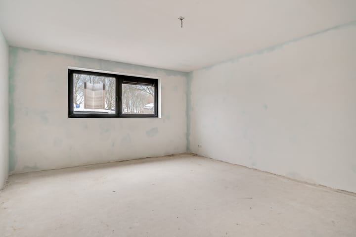 Foto 15 van Einighauserweg 15-C