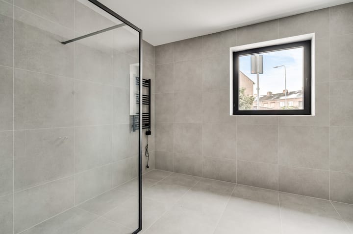 Foto 18 van Einighauserweg 15-C