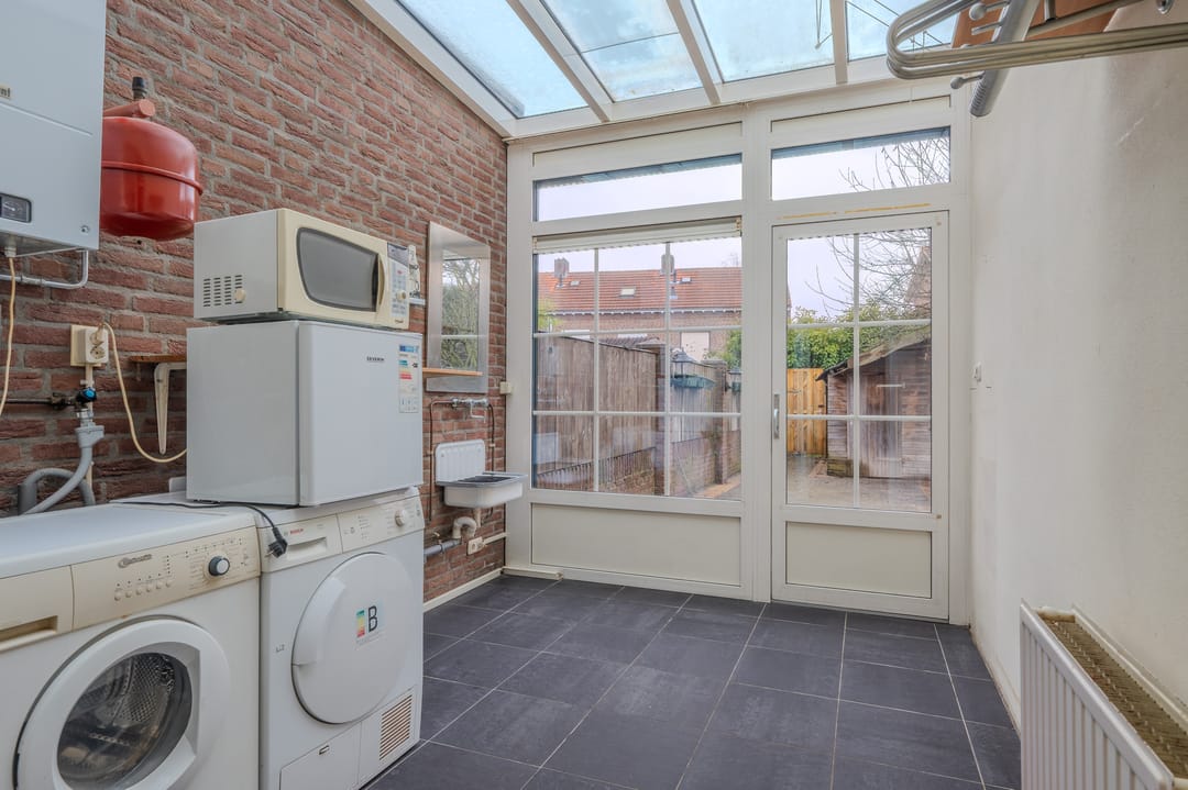 Foto 11 van van Wevelickhovenstraat 40