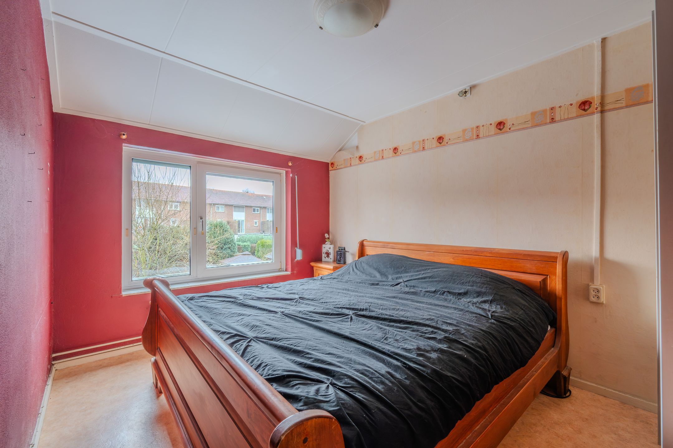 Foto 15 van van Wevelickhovenstraat 40