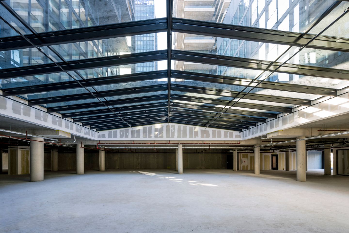 Bekijk foto 3 van Badhuiskade 35-351