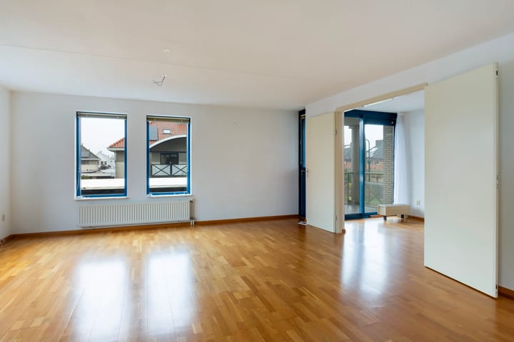 Foto 6 van Romulus 76