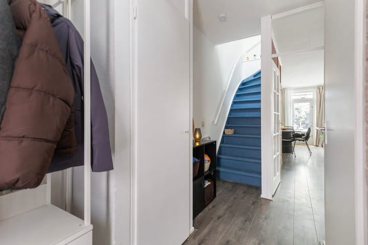 Photo 3 of Meerkoet 56