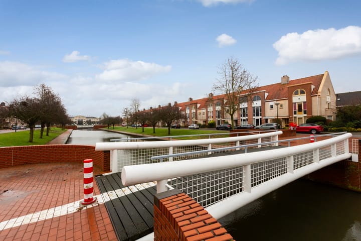 Foto 28 van Romulus 76